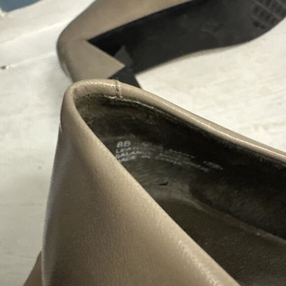 Aerosoles Women's Size 8 Taupe Tan Square Toe Block Heels Shoes Vintage Y2K - Picture 9 of 9